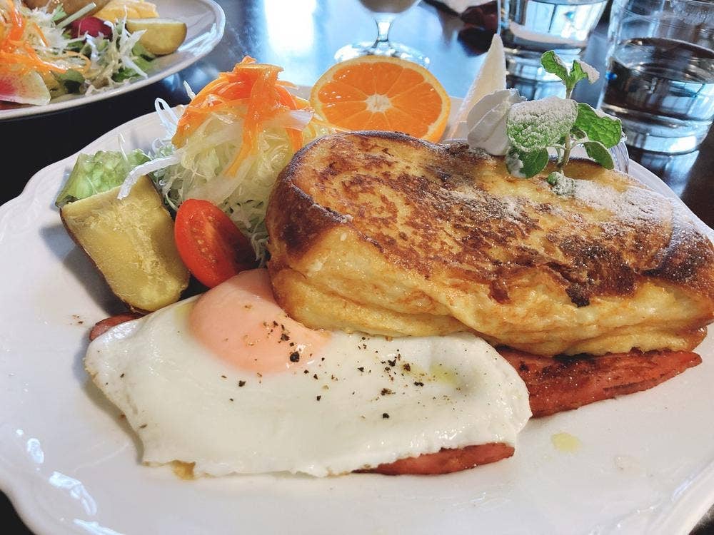 Cafe January