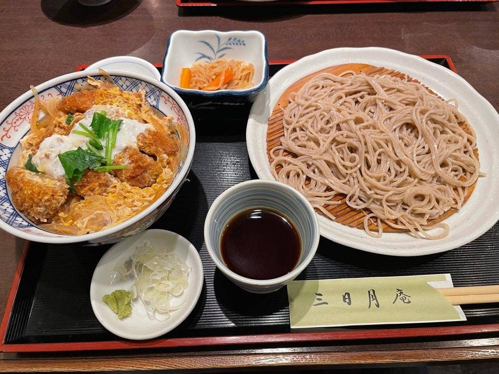 そば処 三日月庵