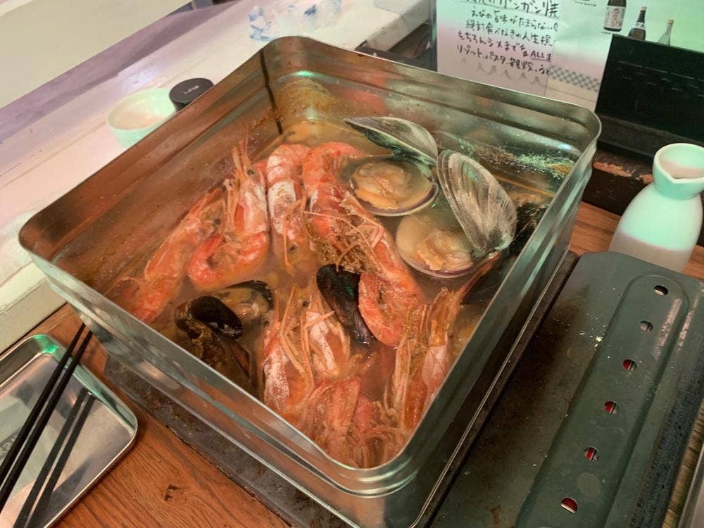 えびと馬肉と日本酒の居酒屋