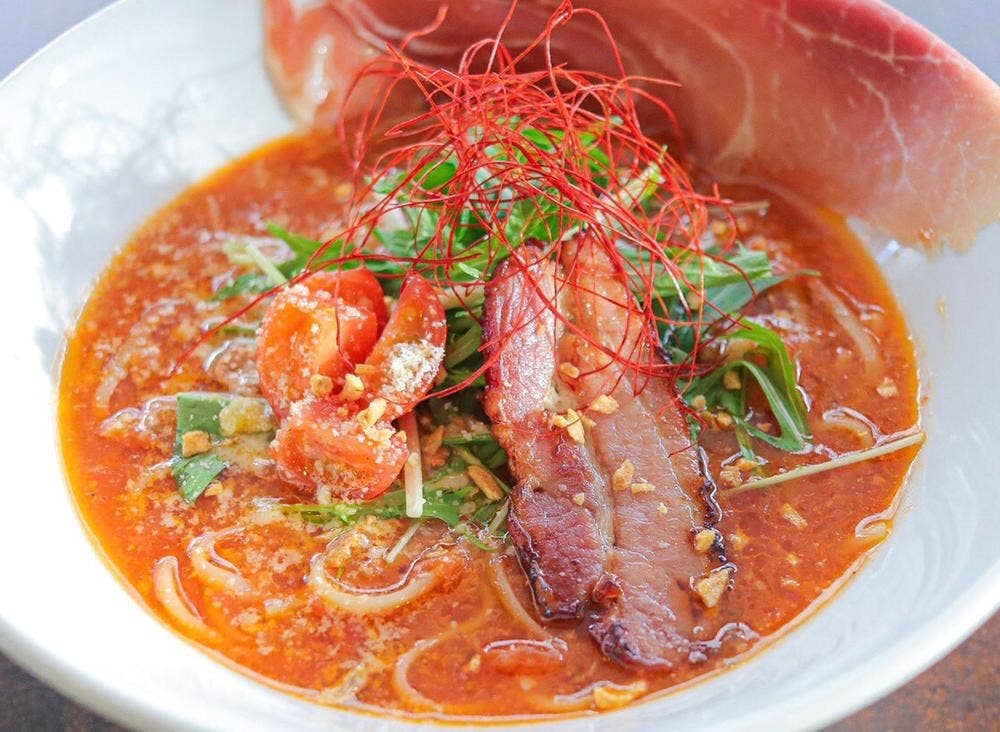 TOMATO NOODLE PASTIME