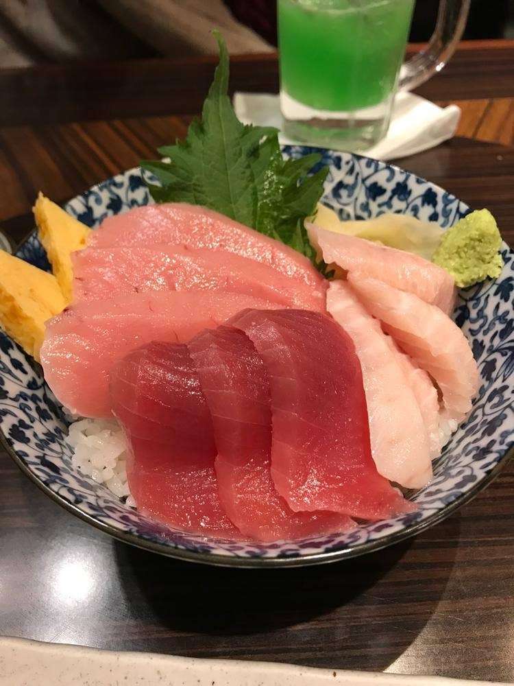 マルカミ食堂