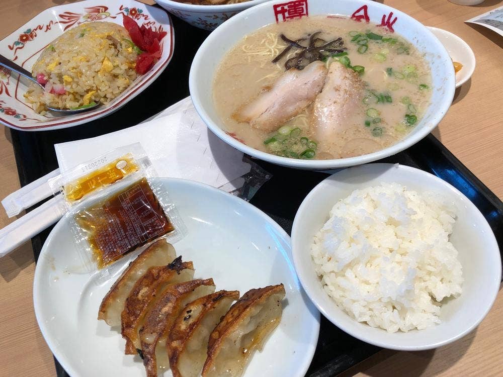 一風堂 サンリブくりえいと宗像店