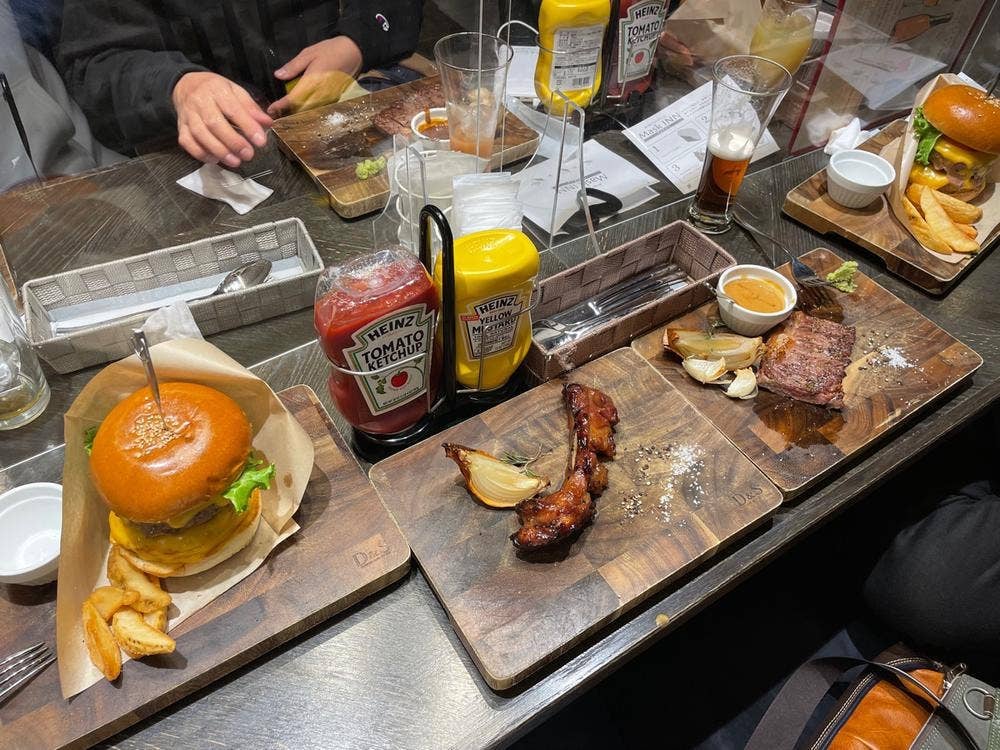 Grill Burger&Craft Beer Nikanbashi Burger Bar