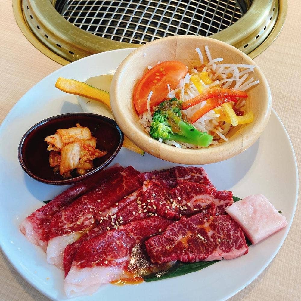 YAKINIKU BAR TAMURA