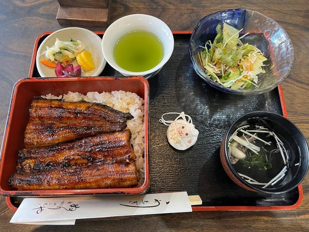 ぬりや 本店