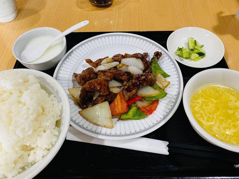 優味彩