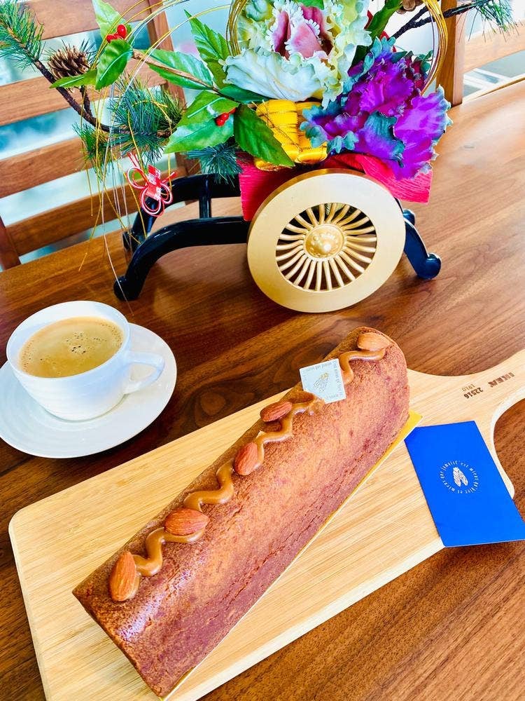 セミユキエールエミユクジャメ