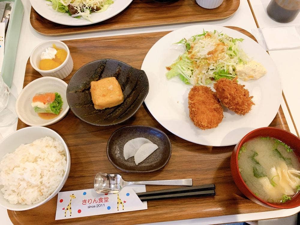 きりん食堂