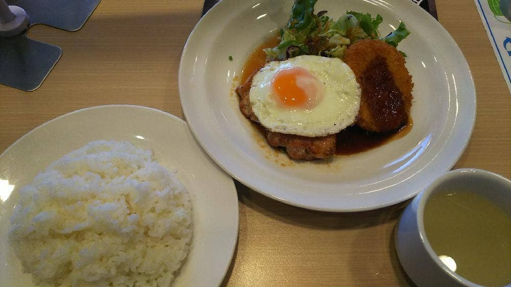 ガスト 池尻店