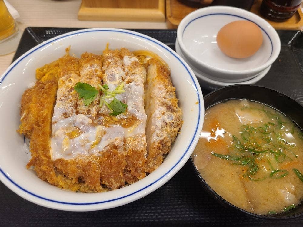 かつや 甲府昭和インター店