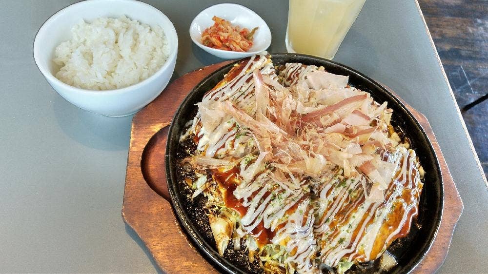 OKONOMIYAKI DINING FAM