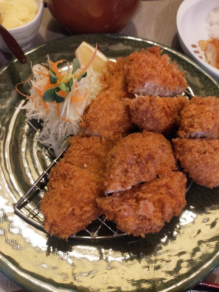かさねとんかつ かつ銀 沼津東椎路店