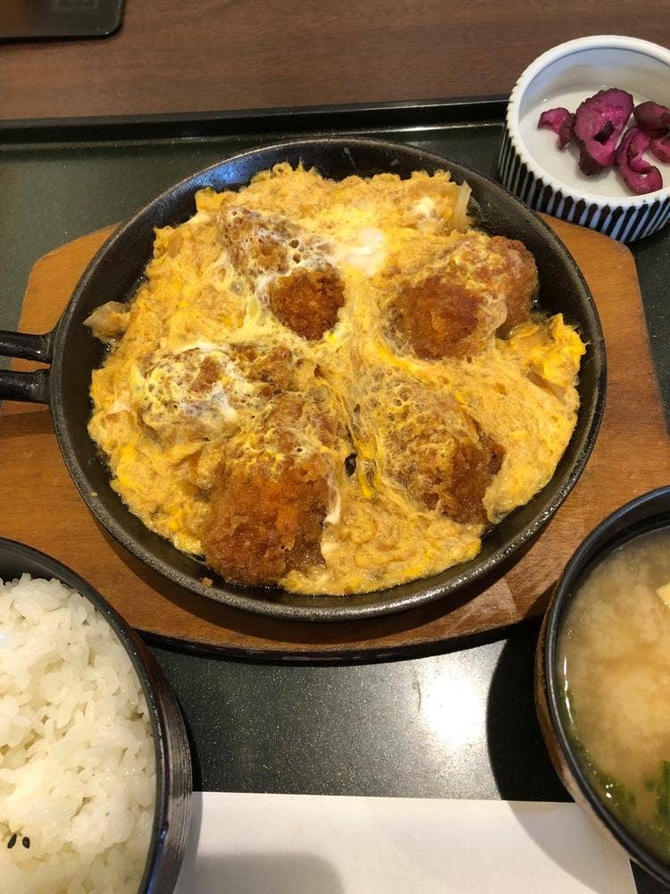レストランひまわりイーストモール店