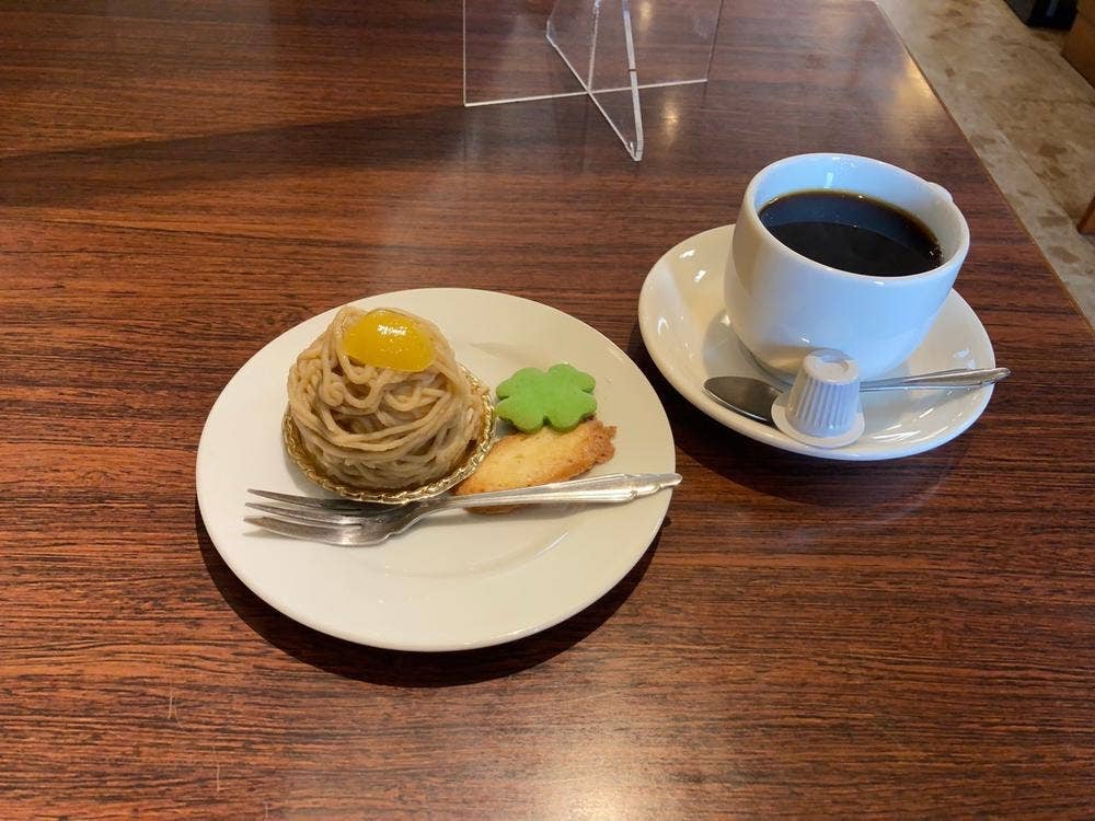 ポルシェ洋菓子店