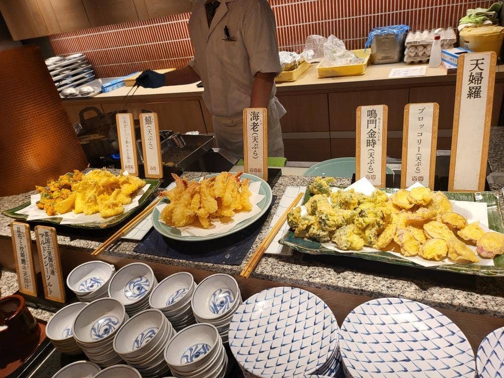 御食事処ライブ割烹 万蓮 神戸みなと温泉 蓮