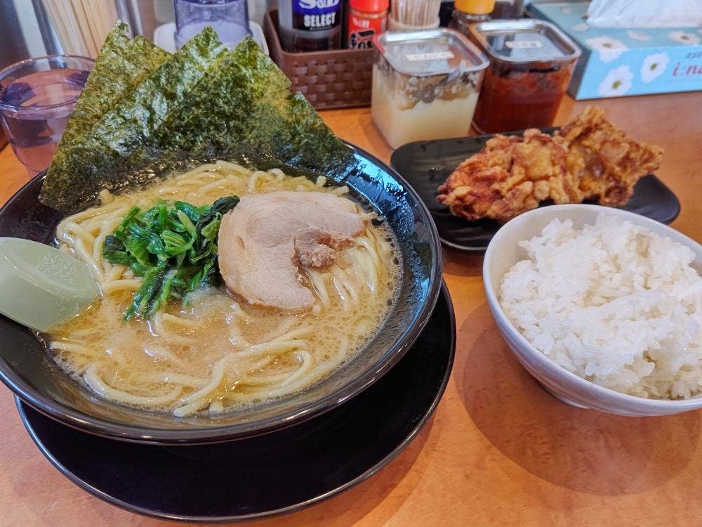 横浜家系ラーメン野白家 江南店