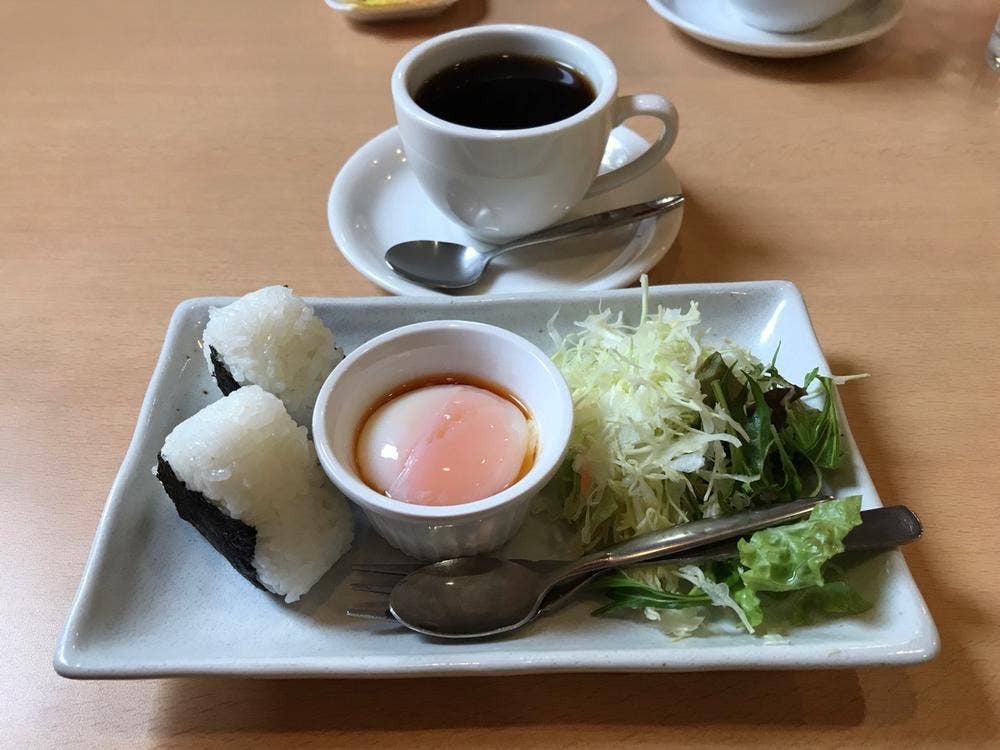Cafe Half Time