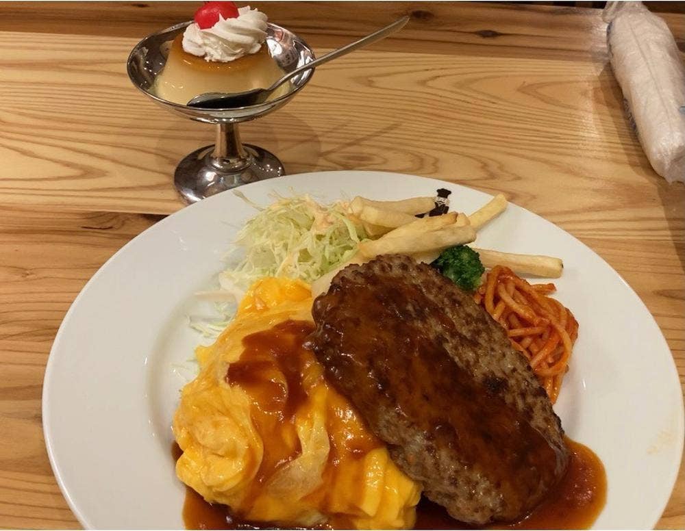 喫茶グリル ピノキオ イオンモールナゴヤドーム店