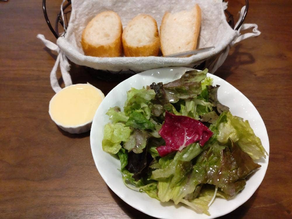 カフェ&ワイン フィリップ