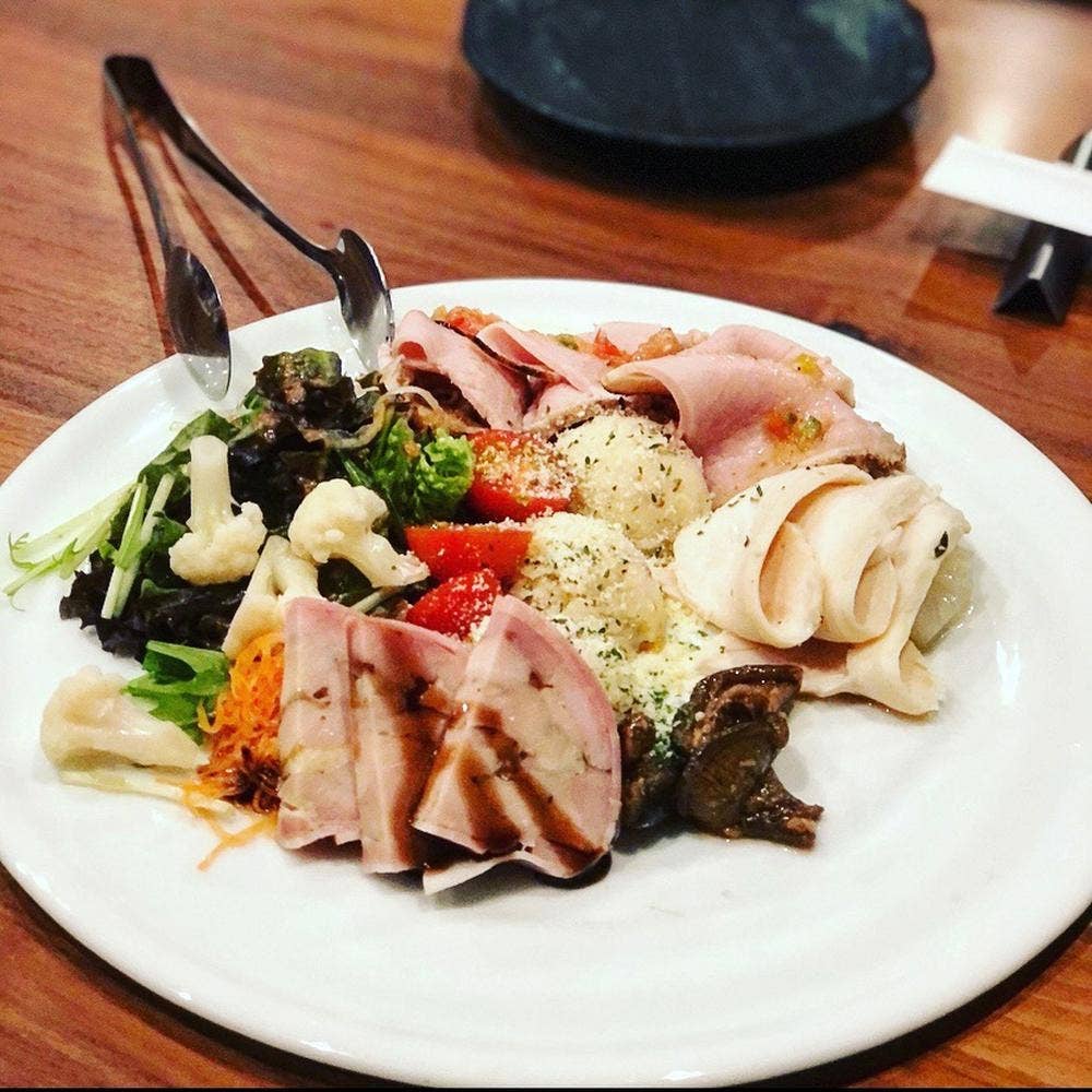 イタリアン バル クオーレ