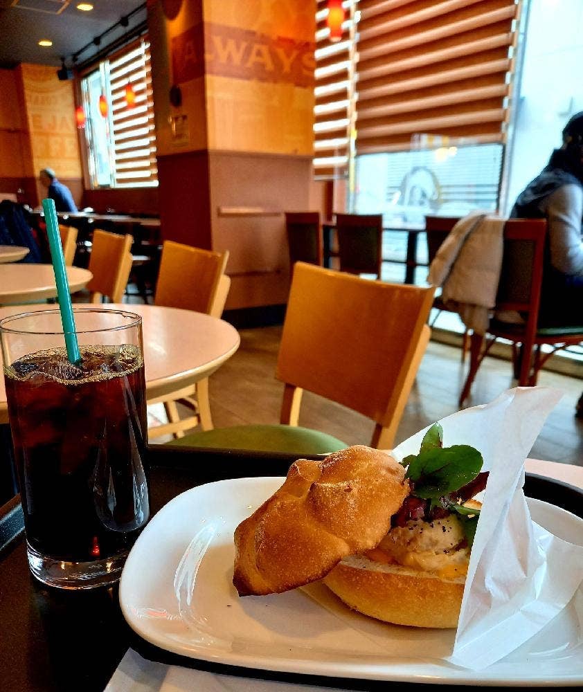 カフェ・ベローチェ 船橋本町三丁目店