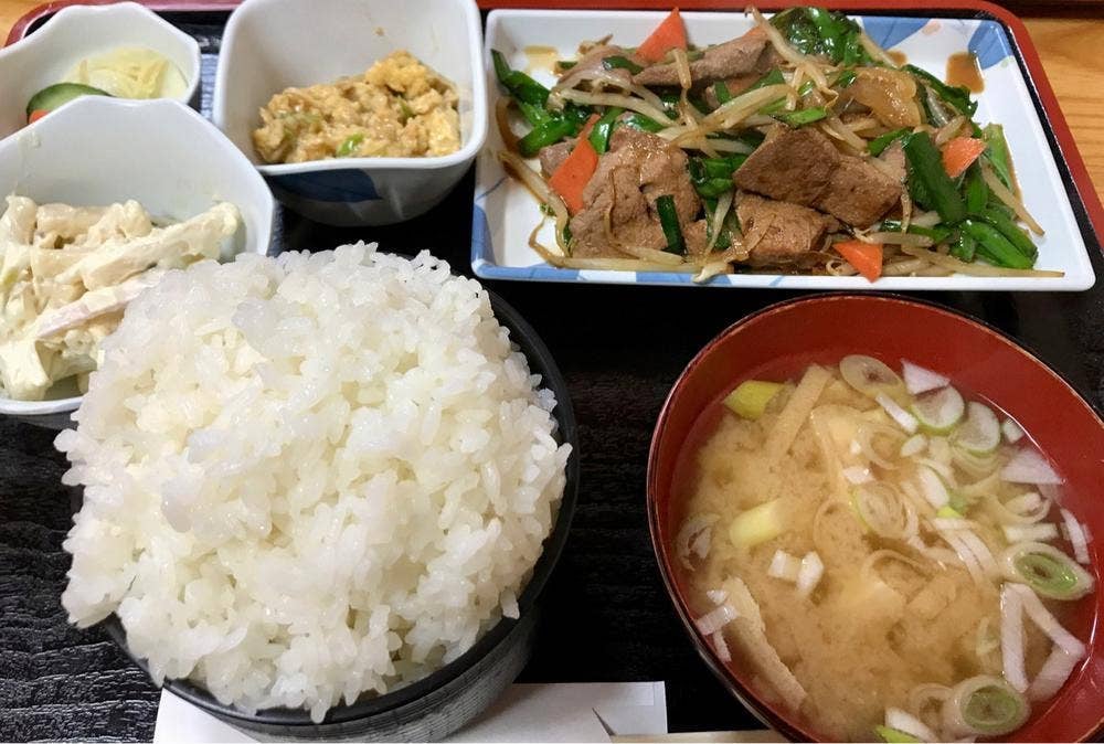 御食事処 とんぼ