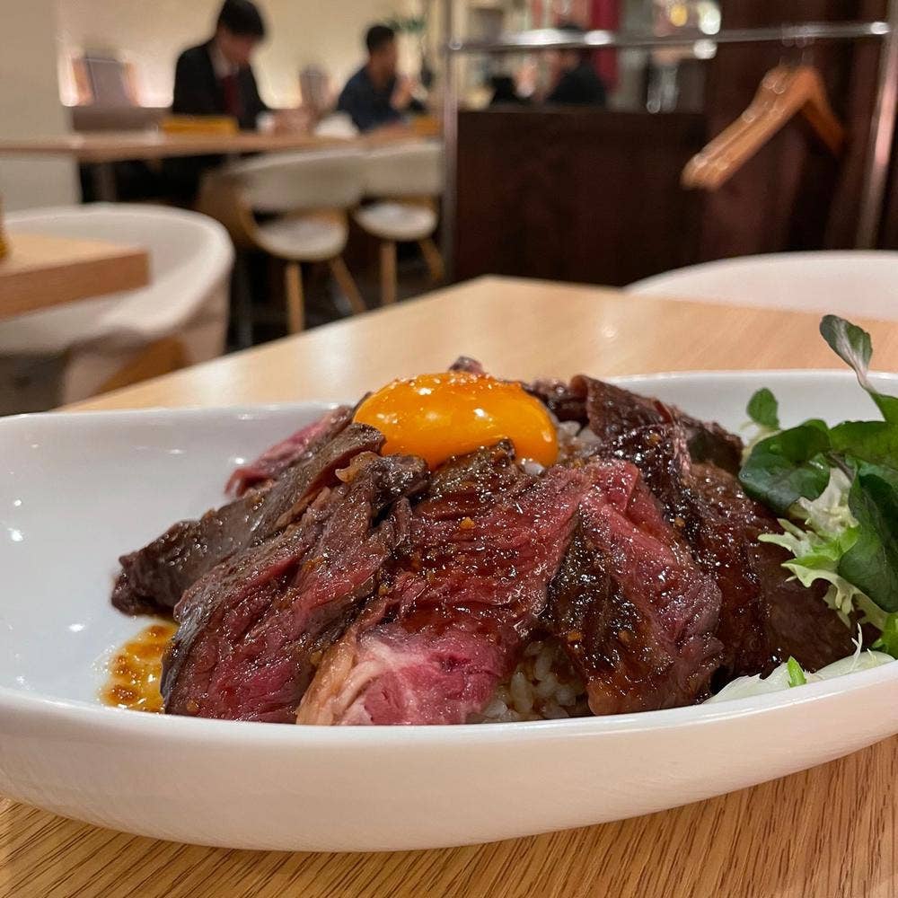 ビストロ Lanterne Rouge