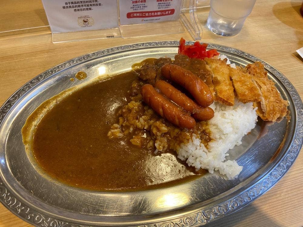 かつかつカレー888 OMM店