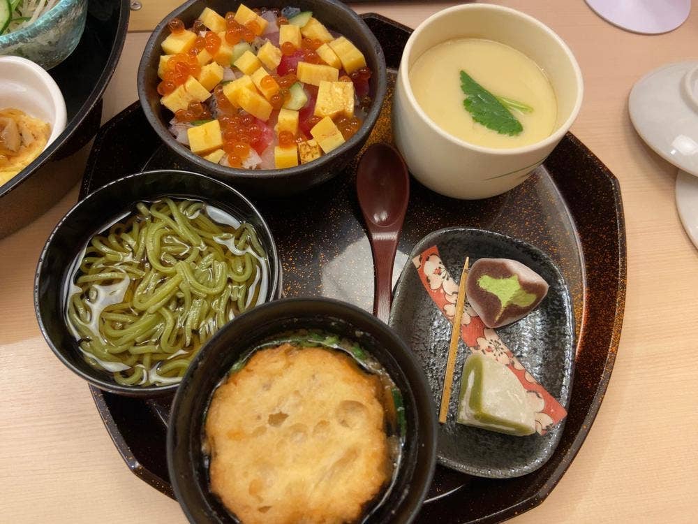 うまい鮨勘 ゆとろぎ盛岡月が丘店