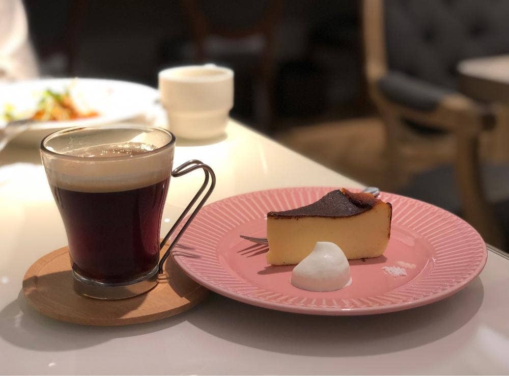 cafe de 武 新富町店