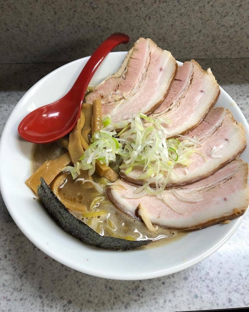 ラーメン鶏豚