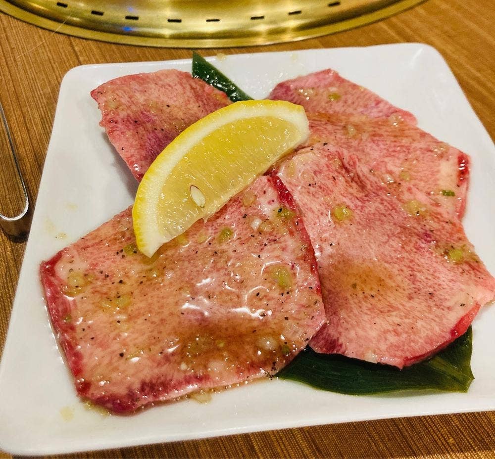 焼肉処どん 本店
