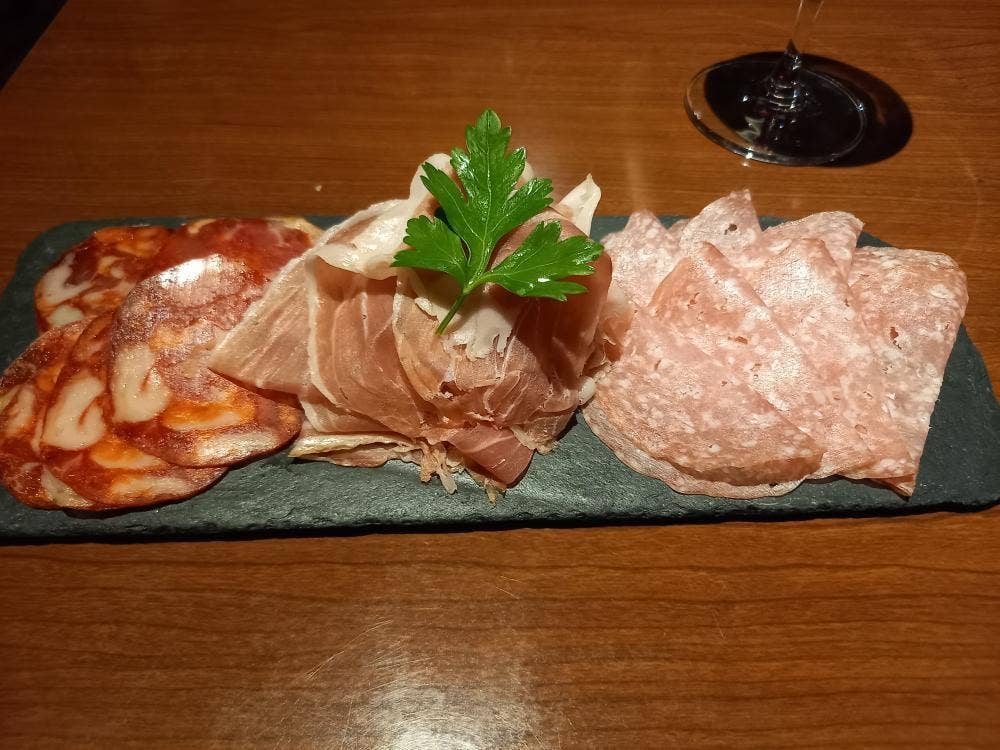 ACORN 東京駅グランルーフ フロント店