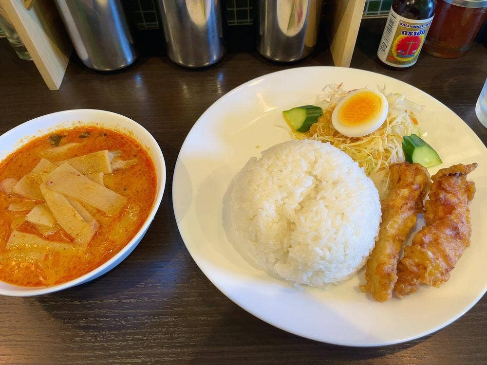 熱帯食堂 西真上店
