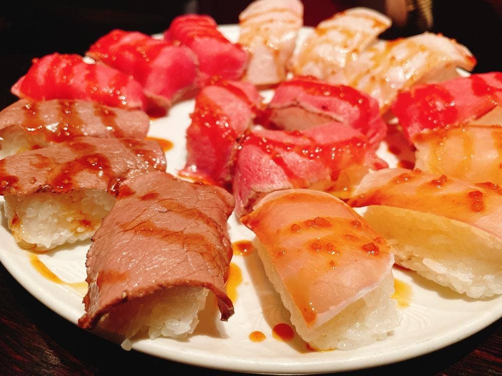 全席個室居酒屋 肉寿司食べ放題 肉ヤロー 新宿本店