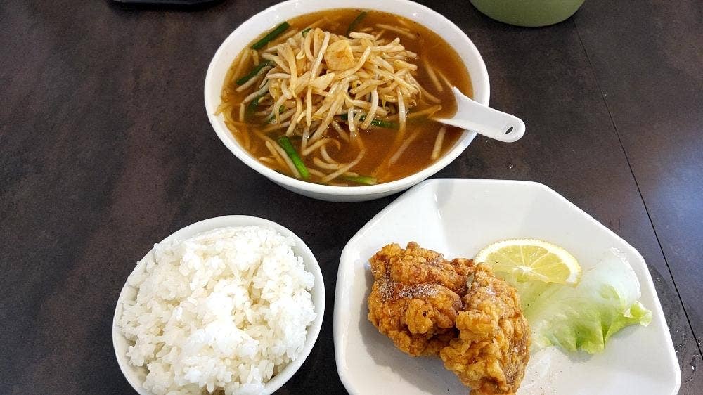 ベトコンラーメン新京守山店