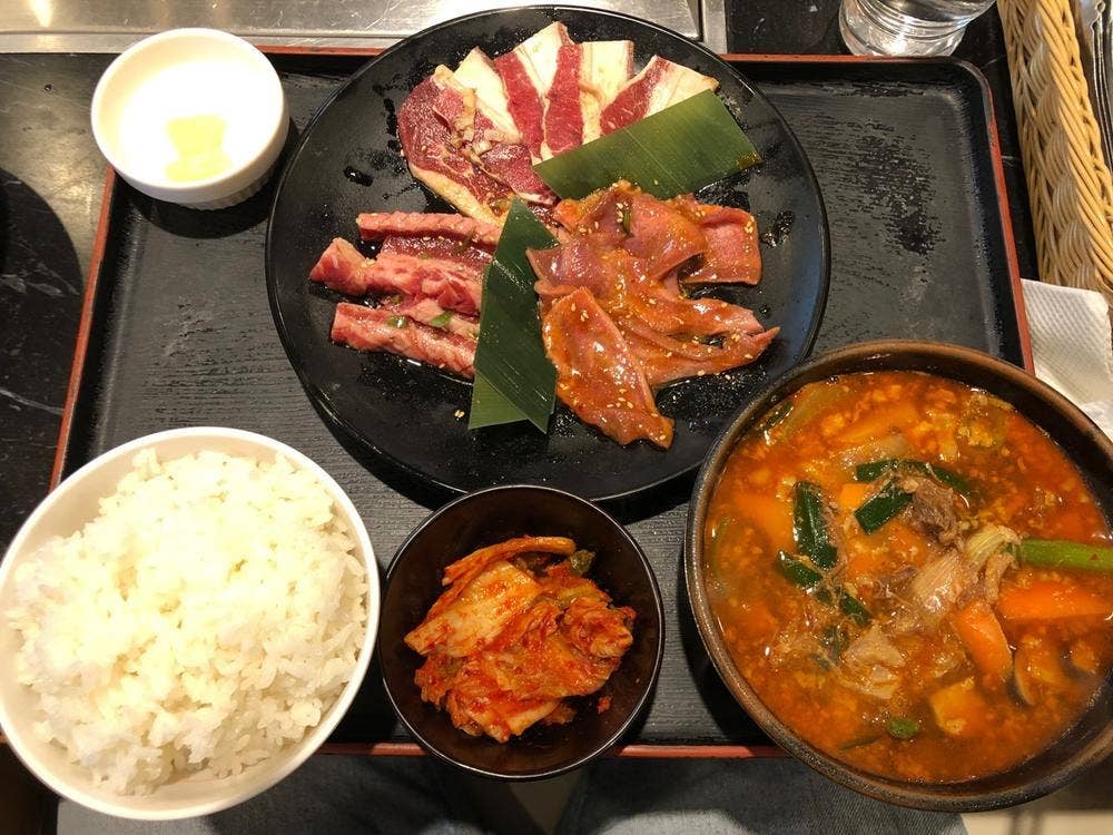 安楽亭 尾久店
