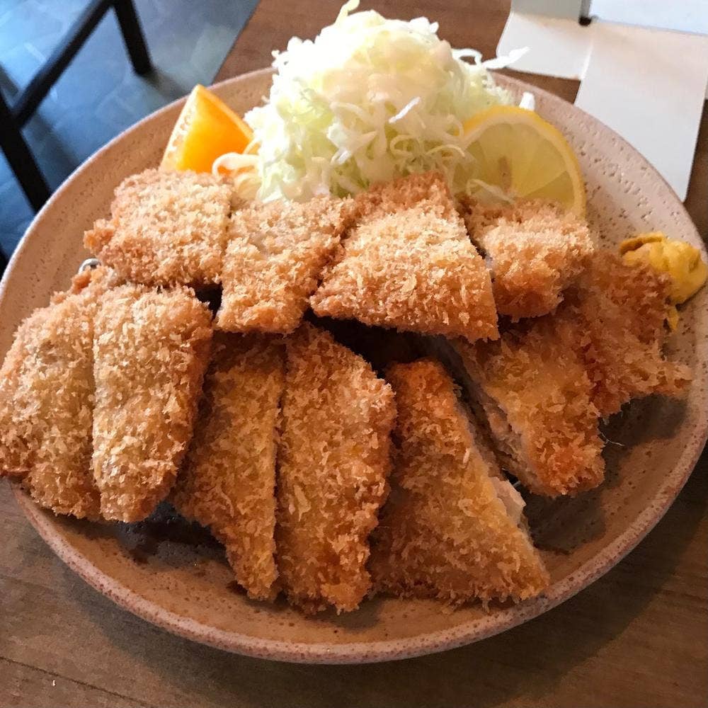 とんかつ 八千代