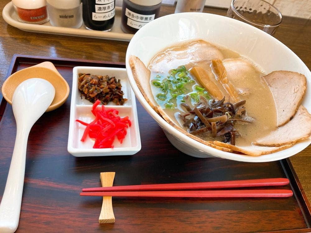 博多中華蕎麦 ろびん