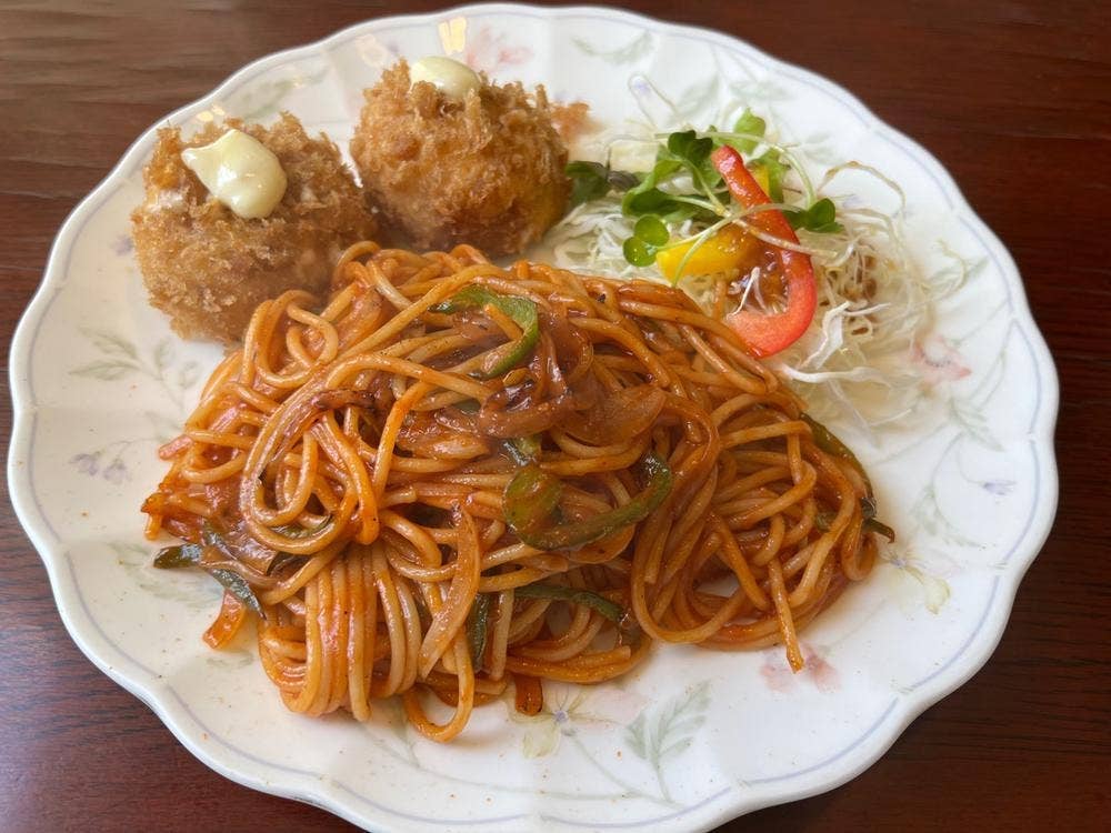 レストラン チロル