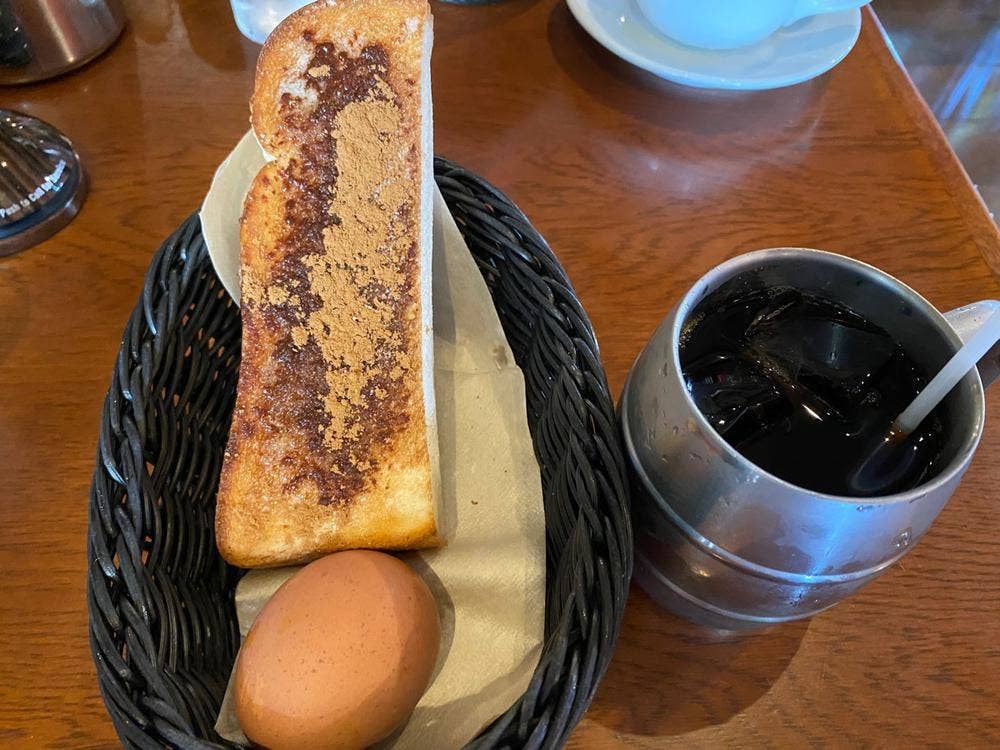 カフェ ヨシノ 東海荒尾店