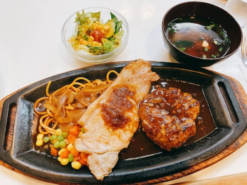 レストラン 菱富