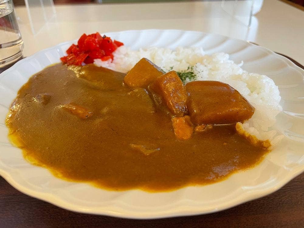 喫茶室 ハルニレ