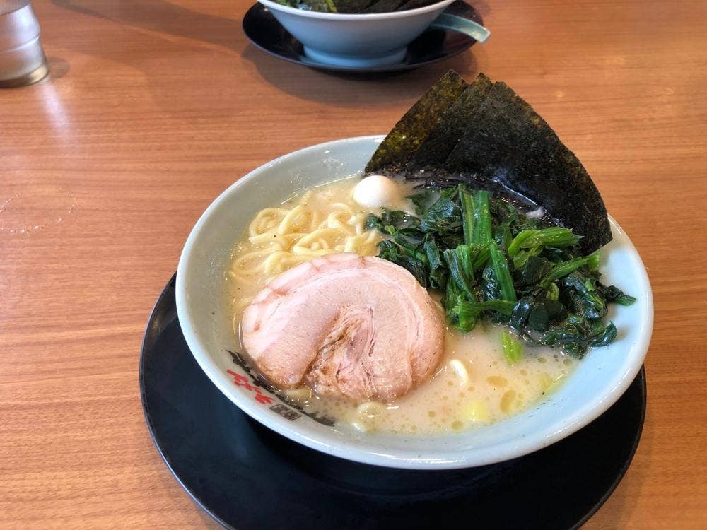 横浜家系ラーメン 町田商店 藤沢湘南台店