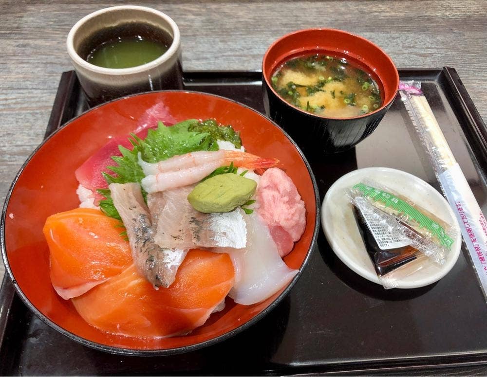 魚魚彩 イオンスタイルumie店