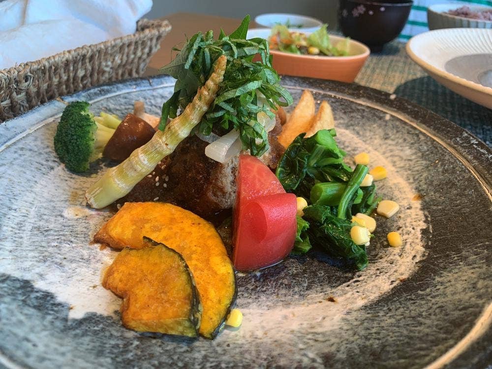 キャトル クワトン