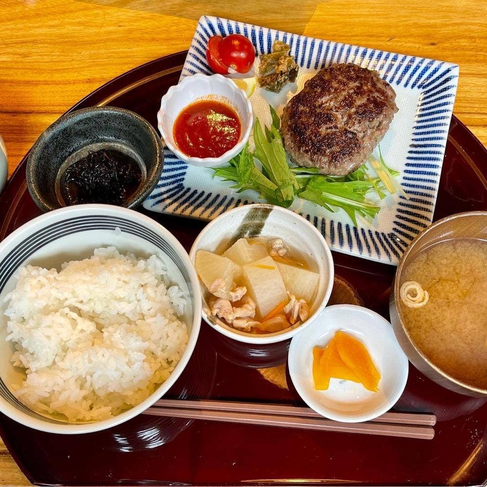 厚切り牛タンと東北地酒 陸奥