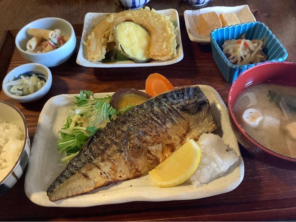 おうちごはん ここら屋 御幸町本店