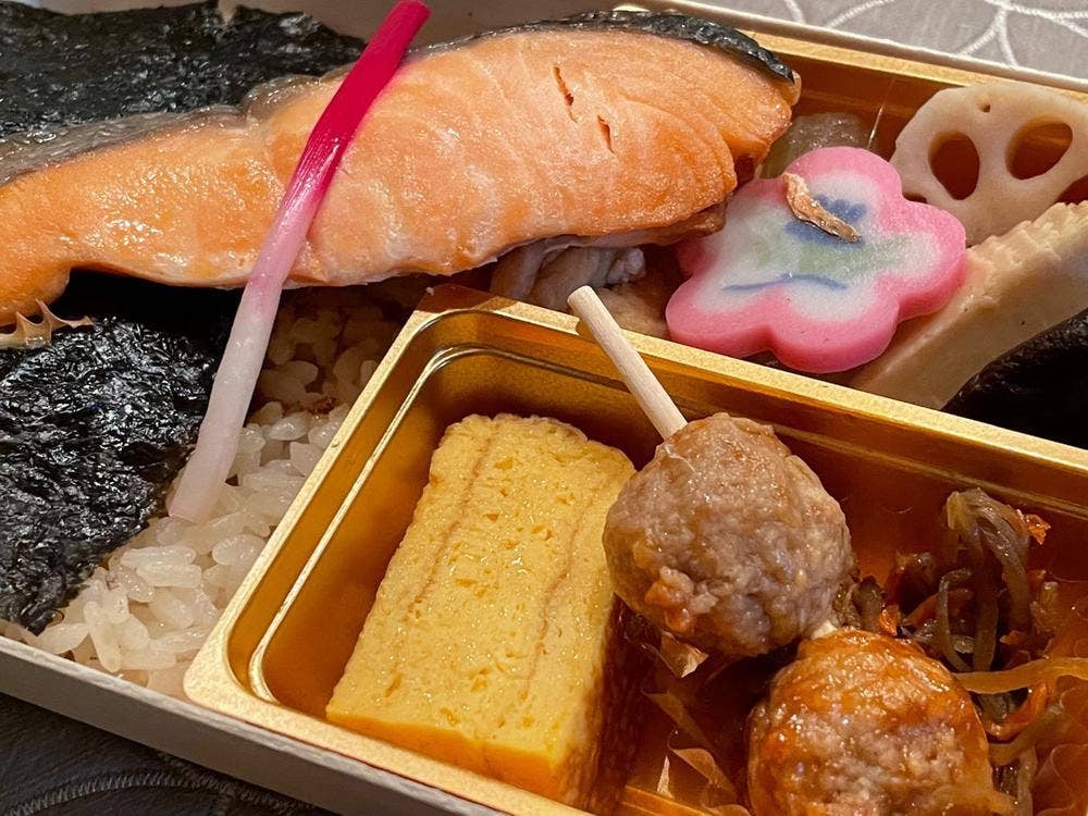 日本橋だし場 丸ビル店