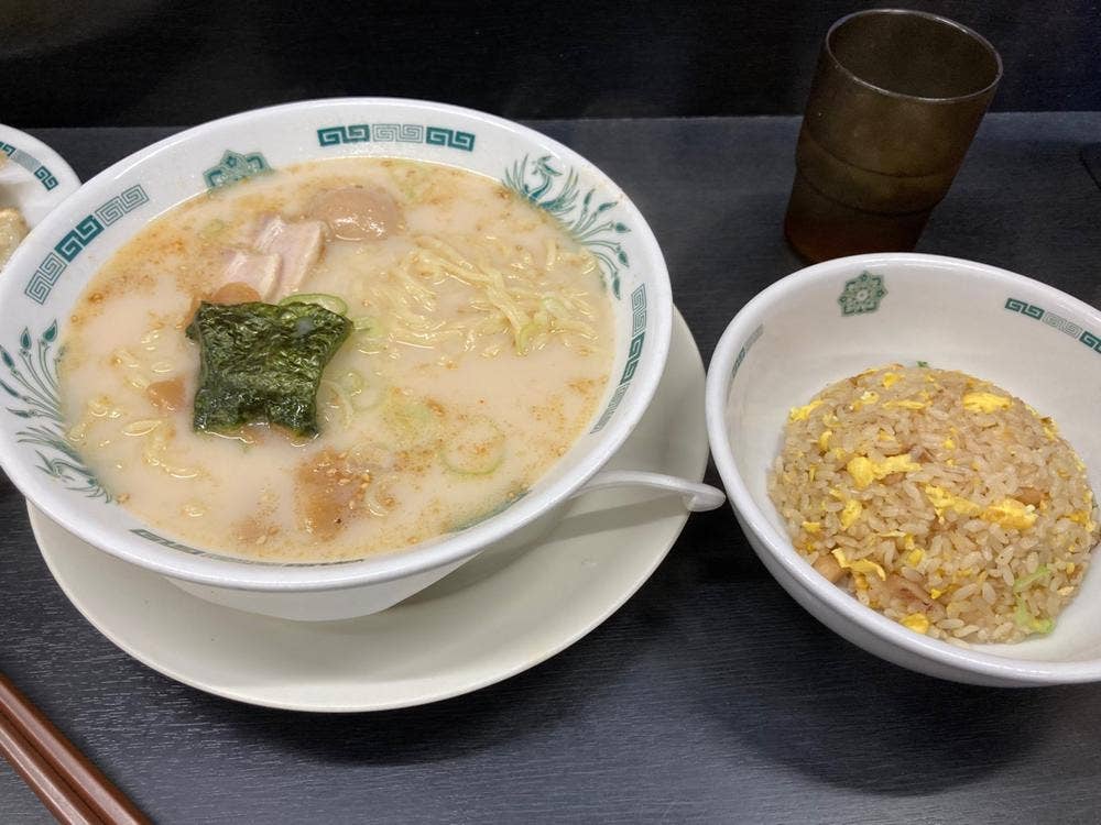 日高屋 せんげん台駅ビル店